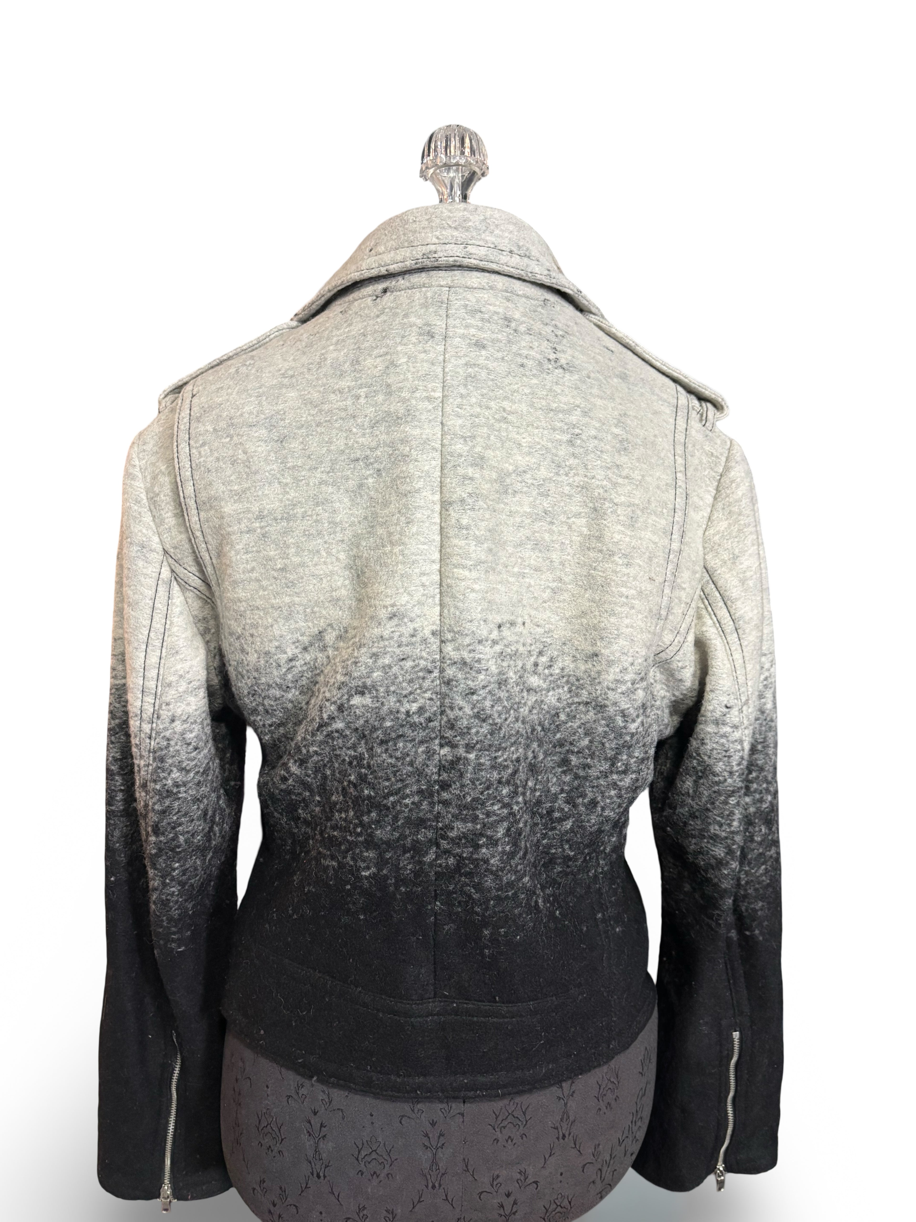 2013 Gap Ombré Zip up