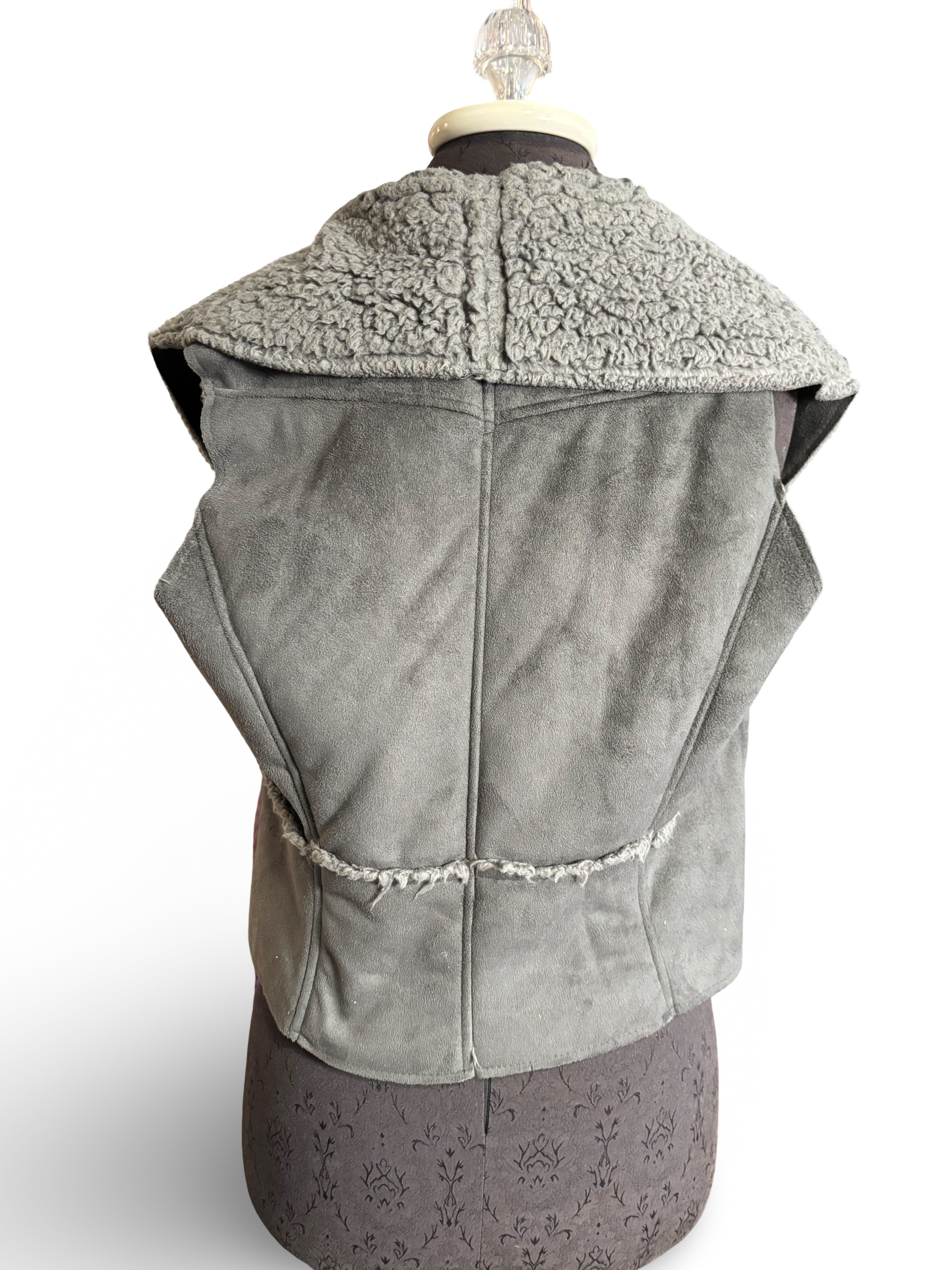 A.byer Suede Like Vest With Fur Collar & Lining
