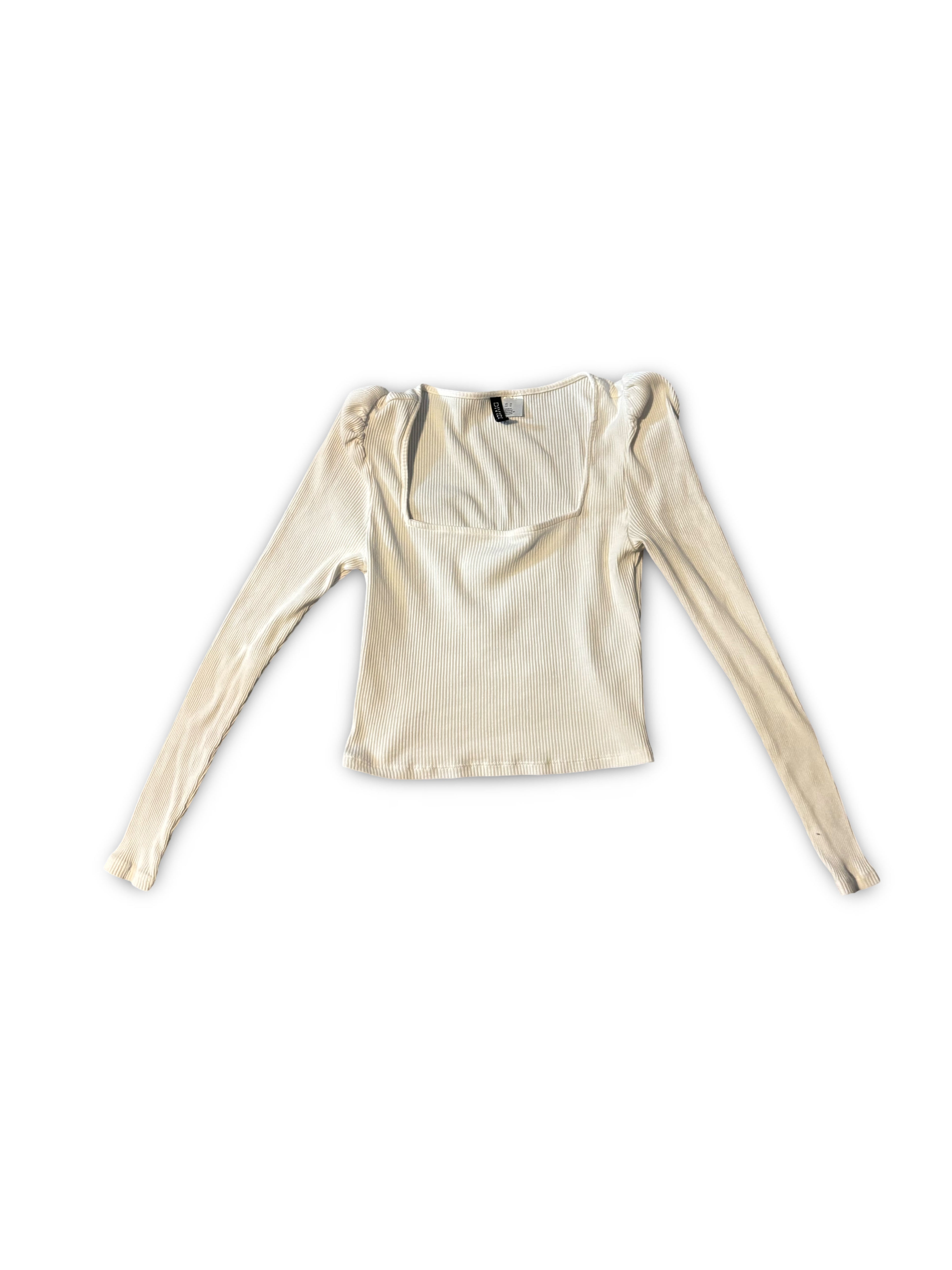 Puffy Shoulder Long Sleeve