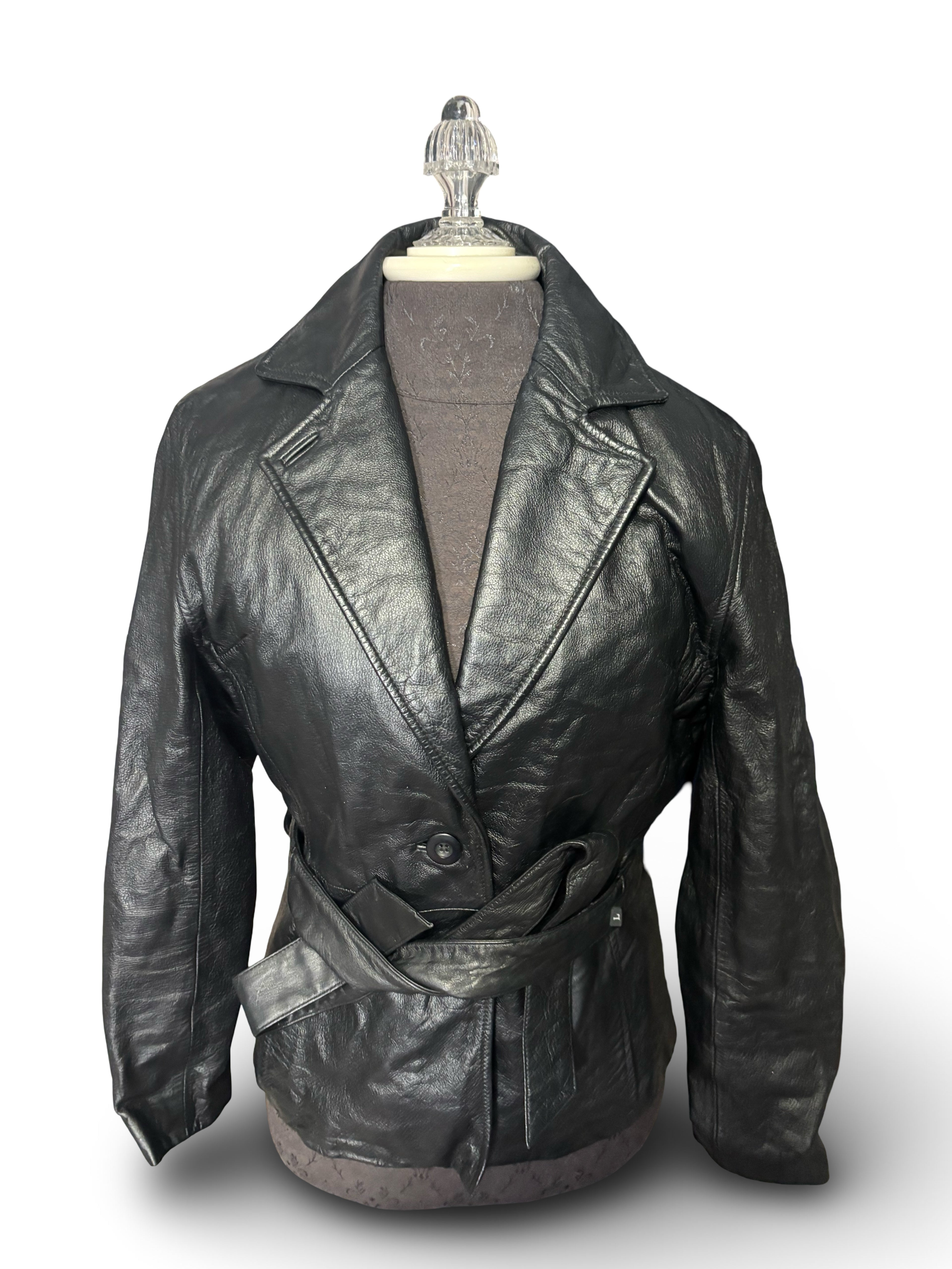 Wilson’s Genuine Leather Tie Coat