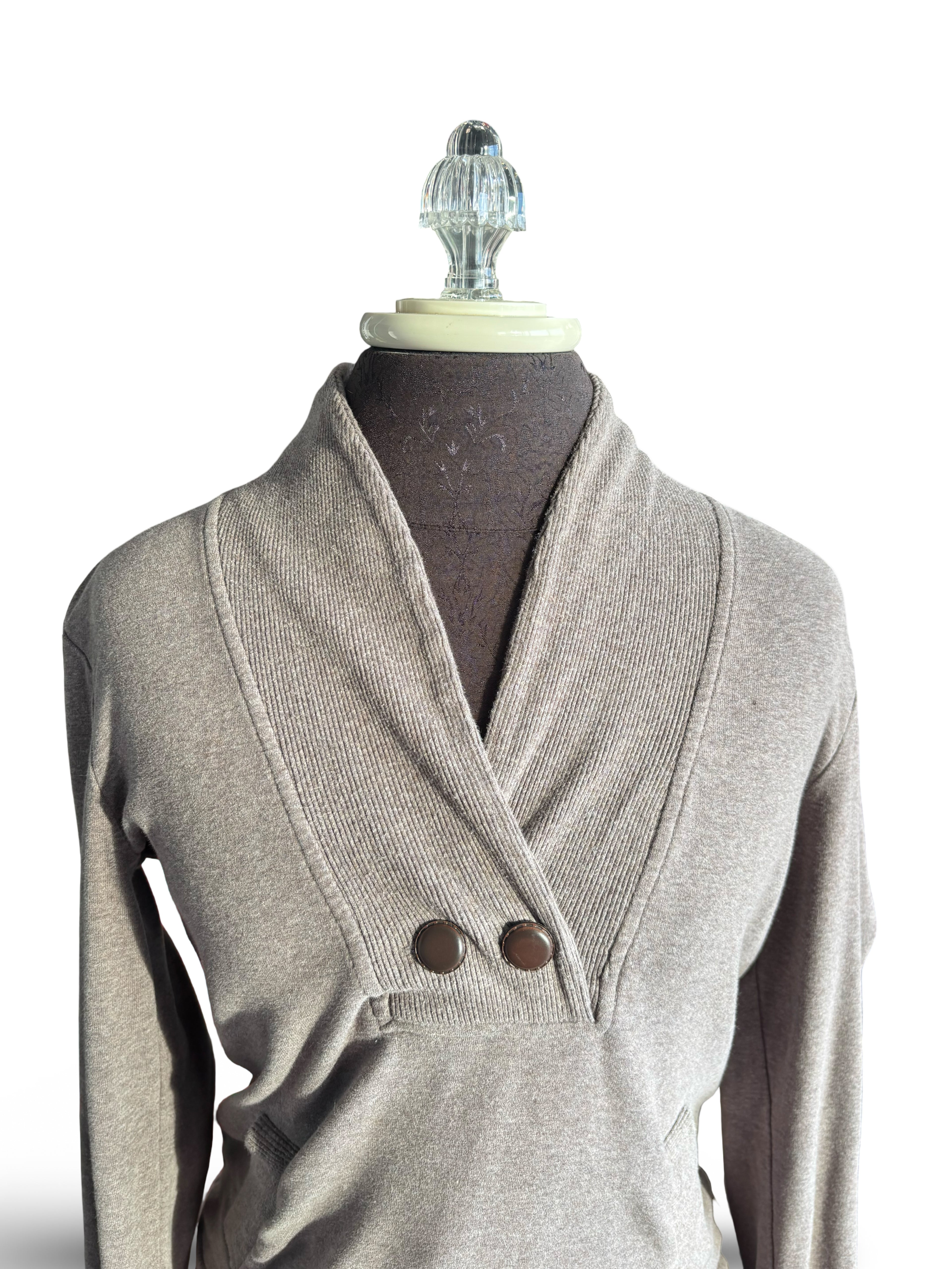 2010 Banana Republic Sweater Top