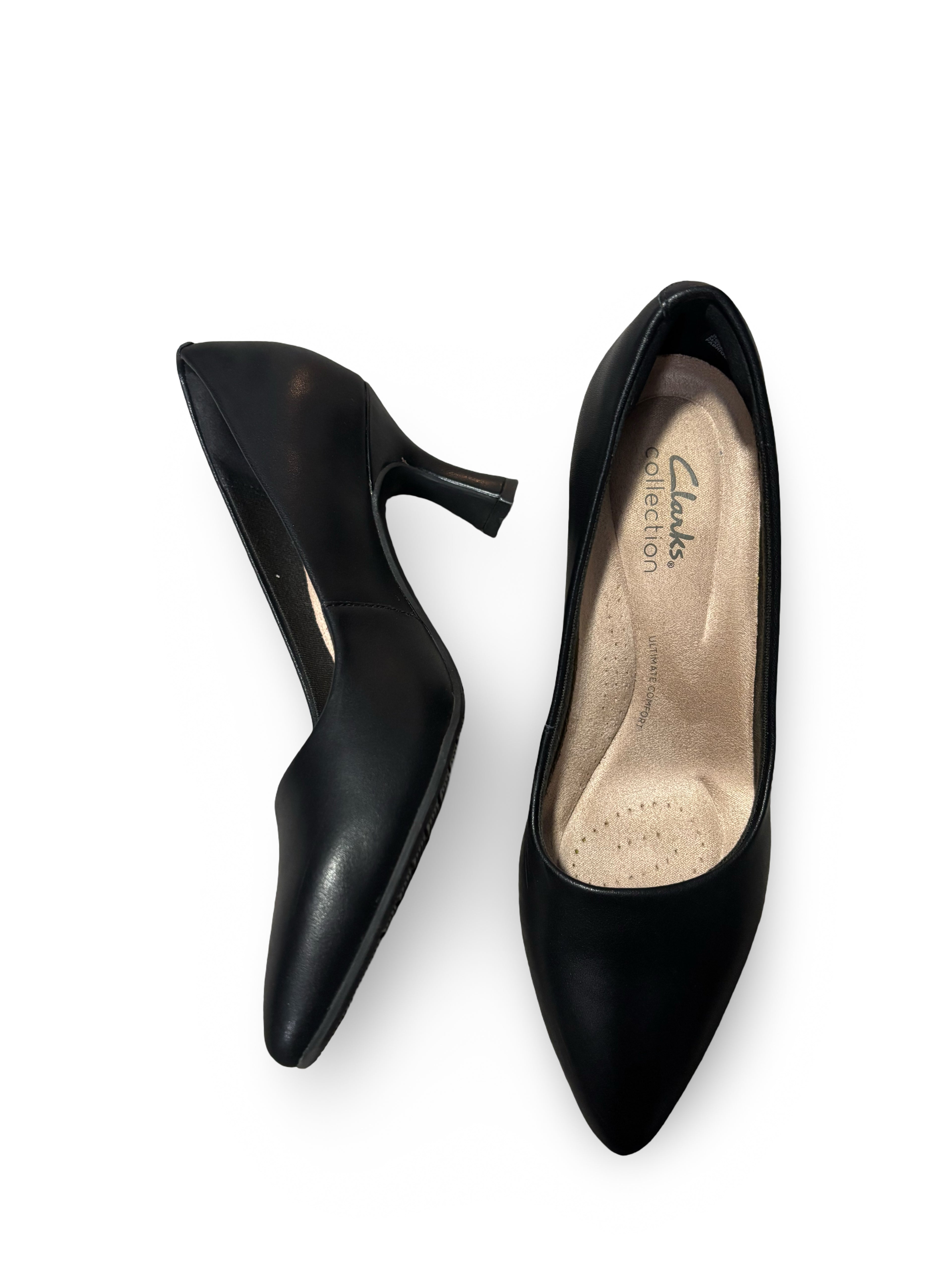 Clark’s Collection Pointed Toe Kitten Heels