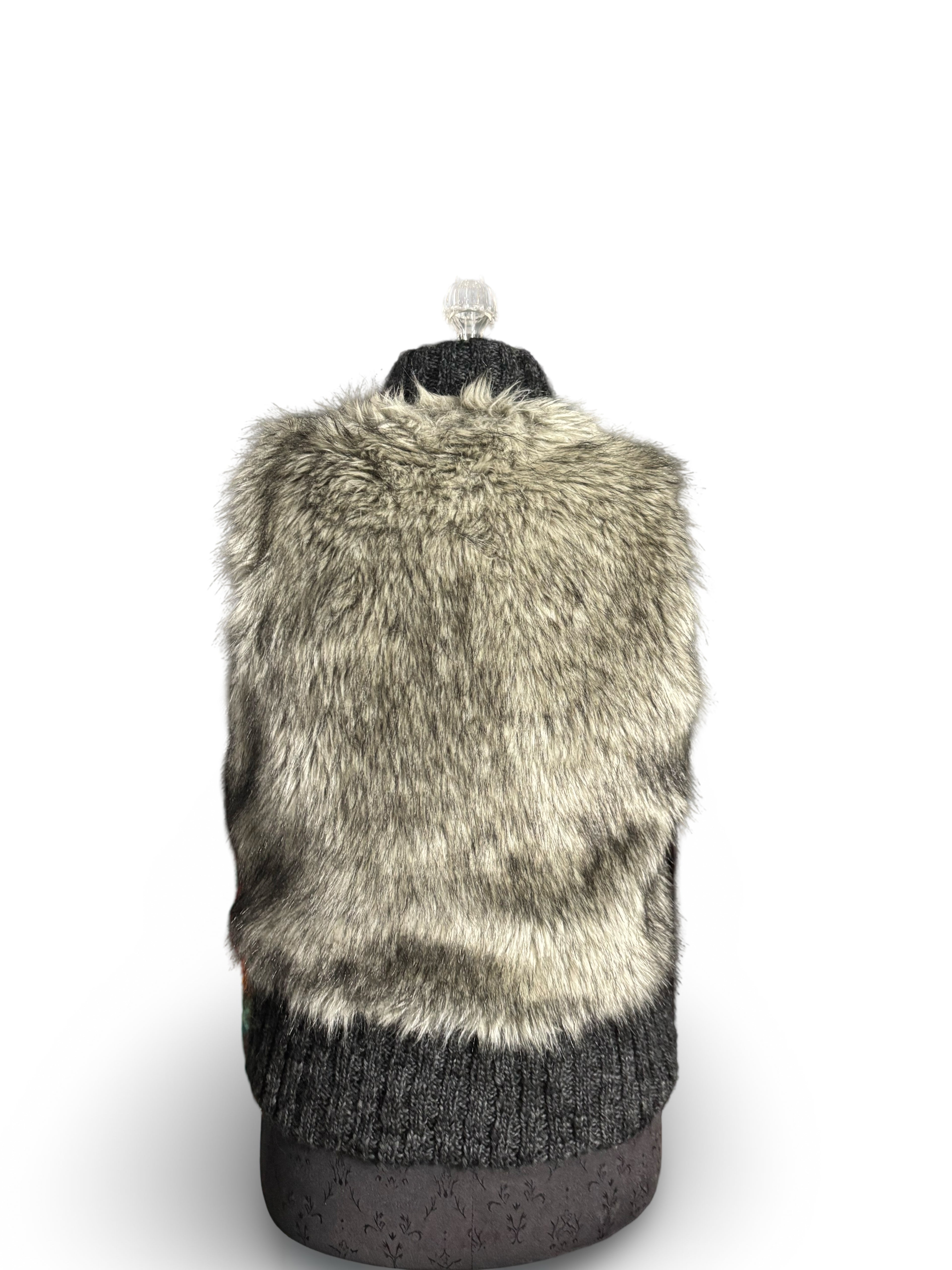 LOFT Faux Fur Zip Vest