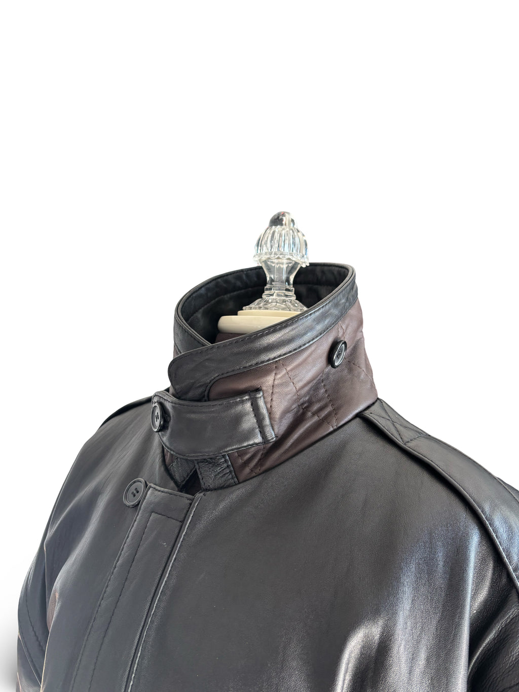 Roundtree & Yorkee genuine leather coat