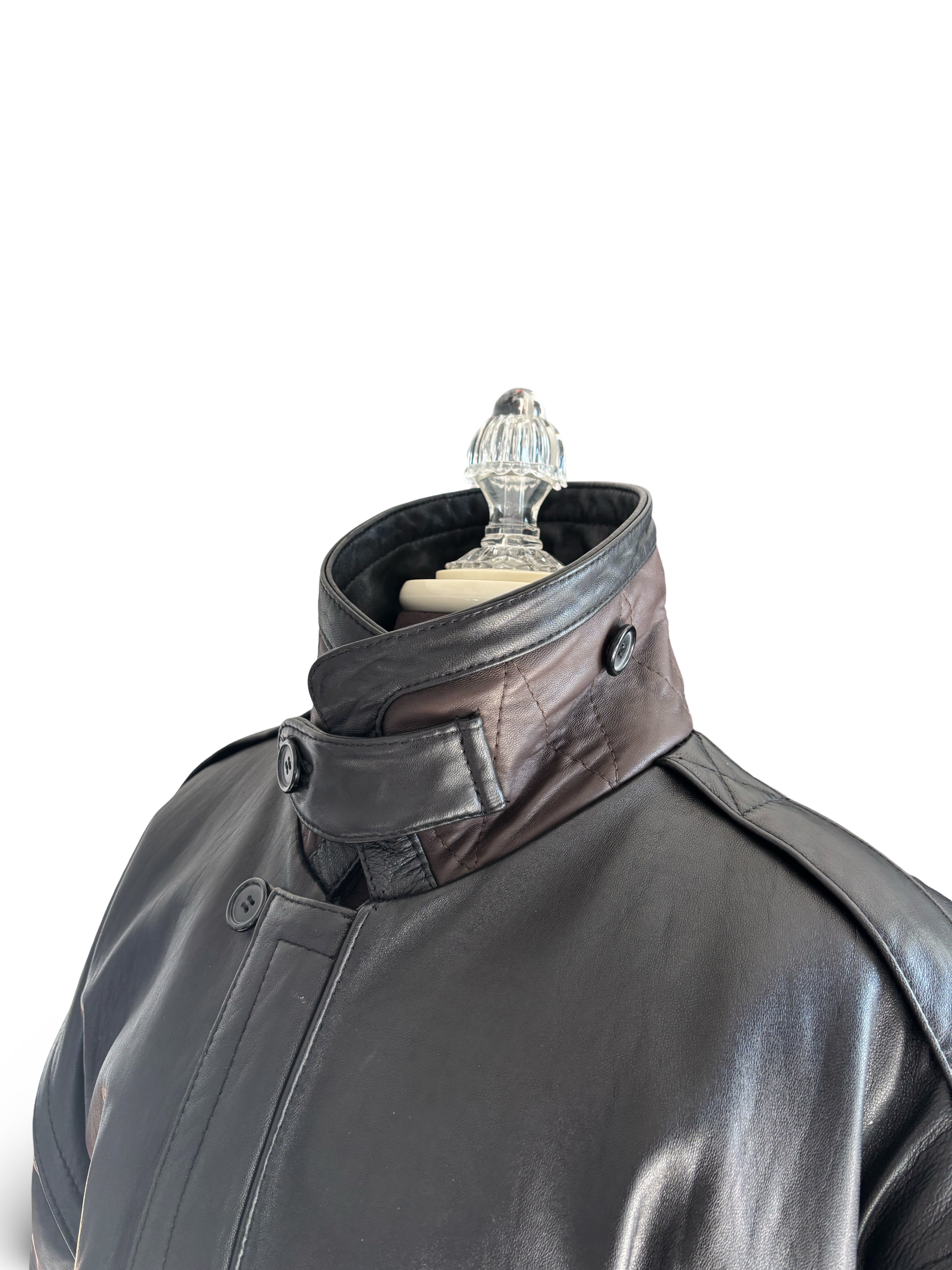 Roundtree & Yorkee genuine leather coat