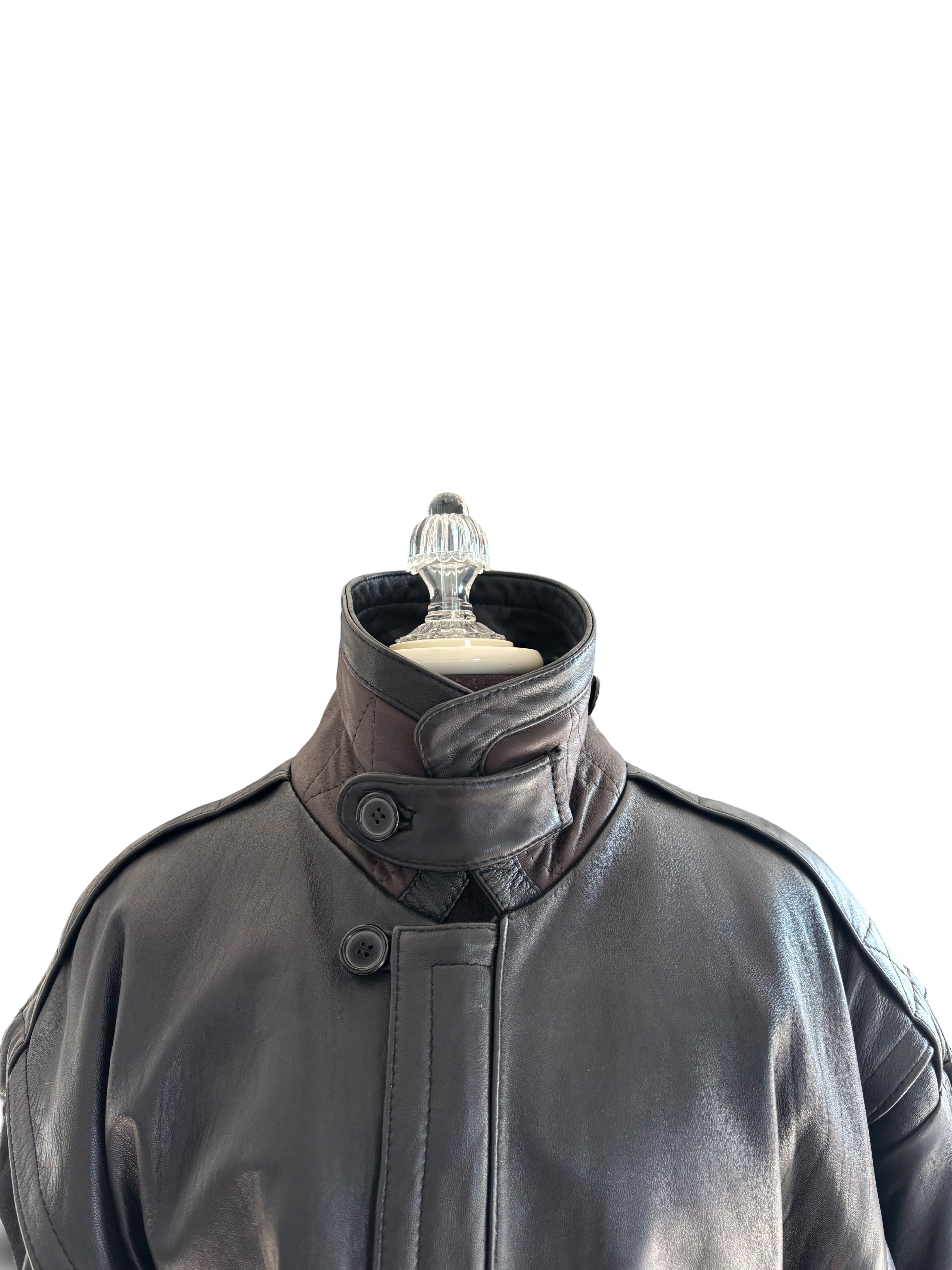 Roundtree & Yorkee genuine leather coat